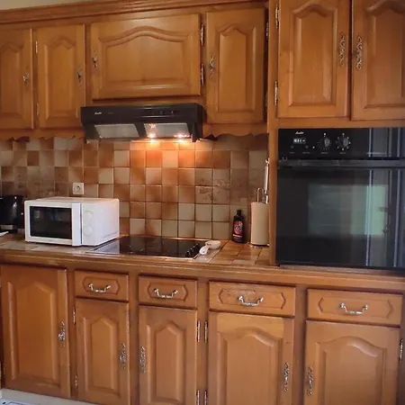 Holiday home Maison Confort Avec Jardin, Compris, Proche Commerces Et Sites Touristiques - Formerie - Fr-1-526-45