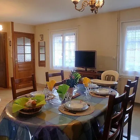 Maison Confort Avec Jardin, Compris, Proche Commerces Et Sites Touristiques - Formerie - Fr-1-526-45 *