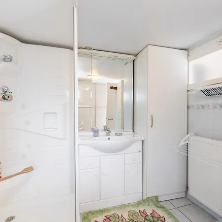 Holiday home Maison Confort Avec Jardin, Compris, Proche Commerces Et Sites Touristiques - Formerie - Fr-1-526-45 Grumesnil